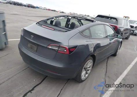 2022 Tesla Model 3 Rear-Wheel Drive из США, поврежденный, VIN 5YJ3E1EA1NF317087